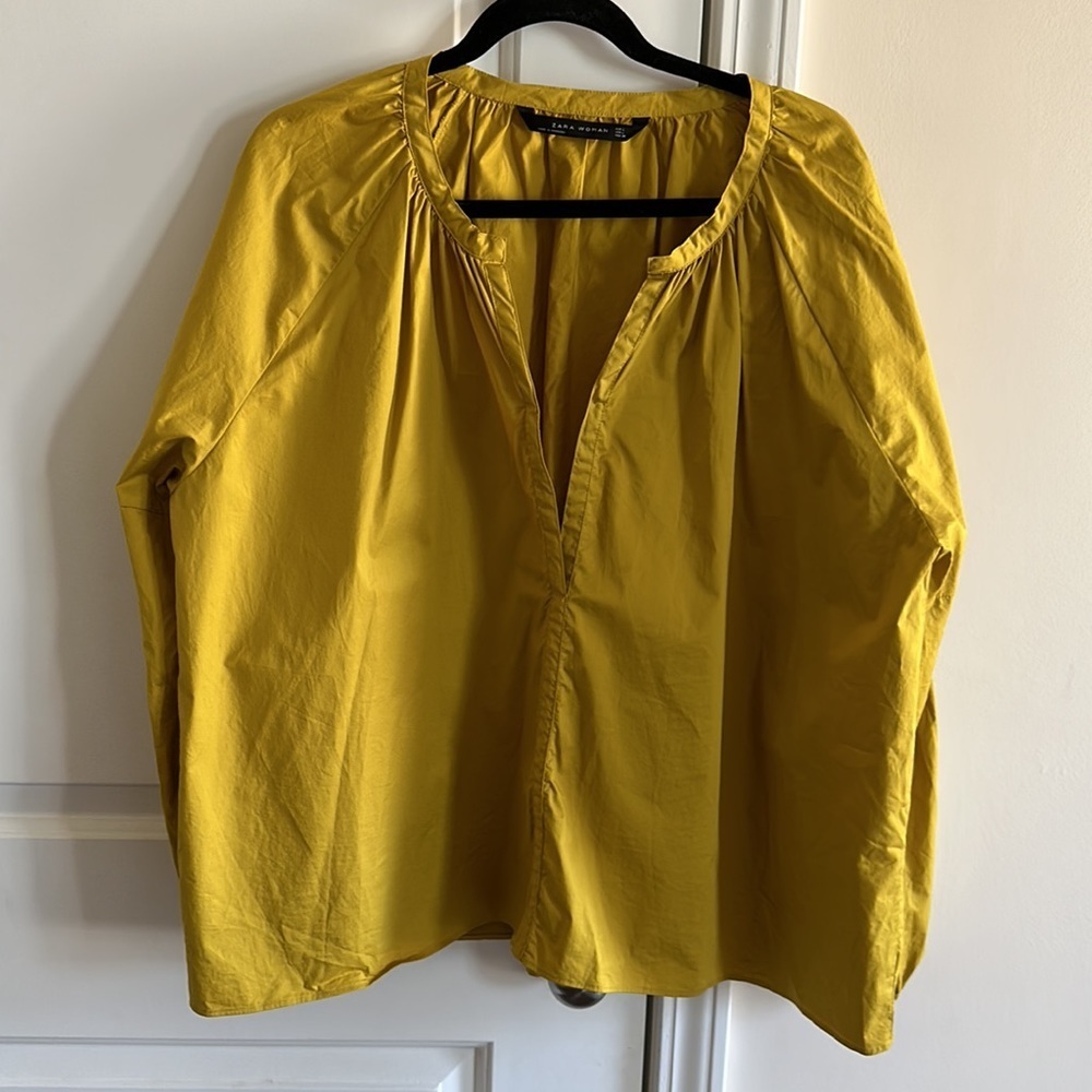 Zara Women’s Puff Sleeve Blouse - Picture 12 of 14
